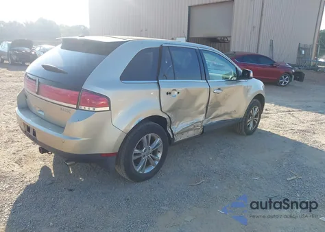 2010 Lincoln Mkx z USA, uszkodzony, nr VIN 2LMDJ6JC3ABJ12835